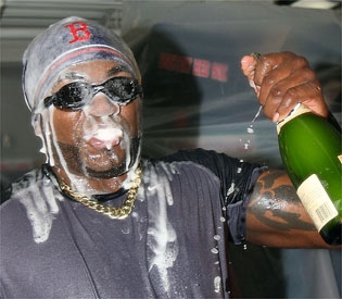 Illustration for article titled Deadspin Classic: A Children's Treasury Of Men Getting Blasted In The Face With Champagne
